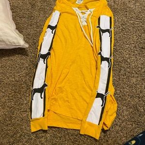 PINK Criss Cross long sleeve yellow